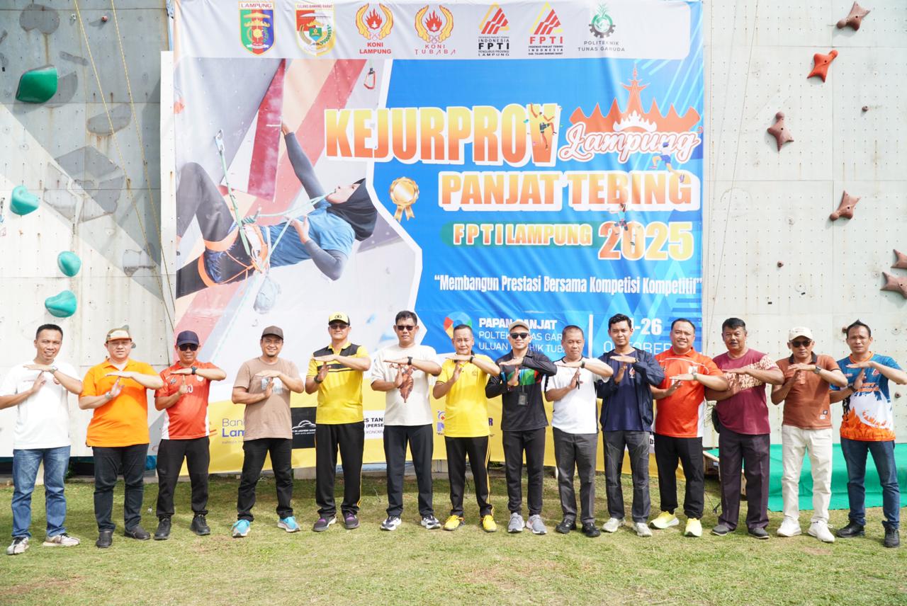 Wakil Bupati Nadirsyah Buka Kejuaraan Provinsi Panjat Tebing Lampung Tahun 2025 di Tubaba